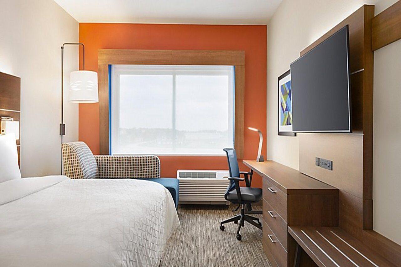 Holiday Inn Express & Suites - Beaver Dam By Ihg Exterior foto